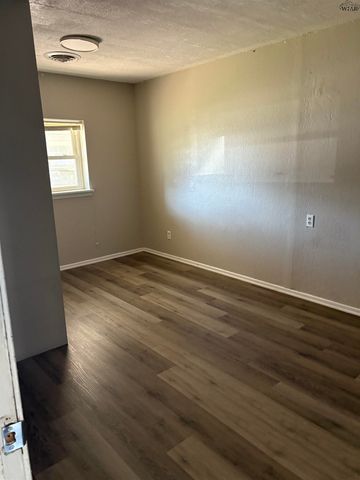 1811 DEER PARKWAY, Wichita Falls, TX 76306