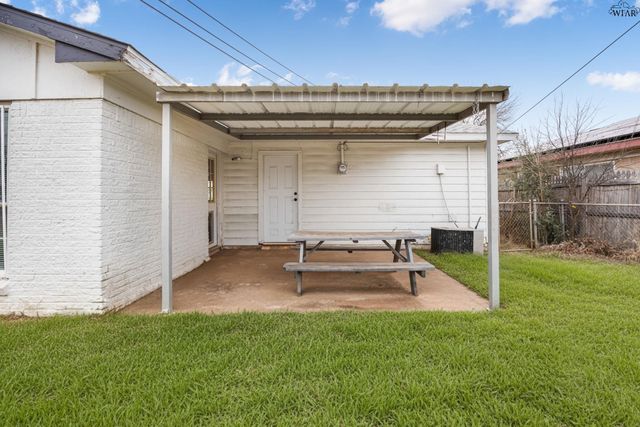 1811 DEER PARKWAY, Wichita Falls, TX 76306