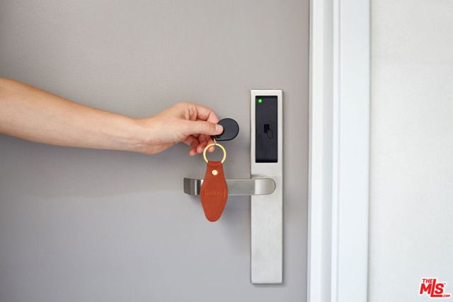 12431 Rochester Avenue 410, Los Angeles, CA 90025