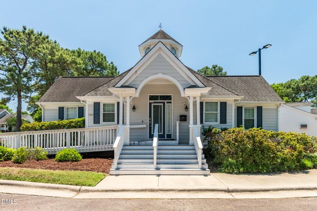 5209 Heather Ridge Lane, Raleigh, NC 27610