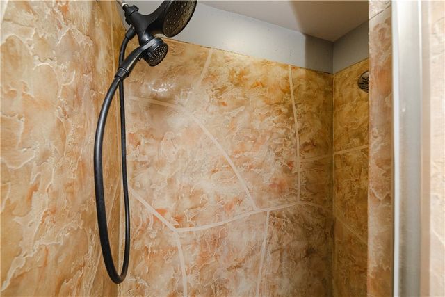 3374 Roma Road, Kingman, AZ 86401