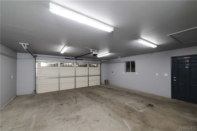 3374 Roma Road, Kingman, AZ 86401