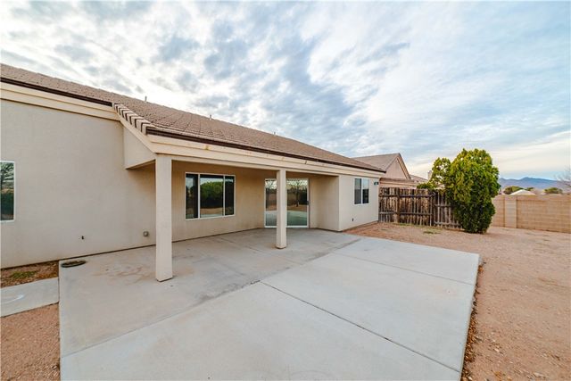 3374 Roma Road, Kingman, AZ 86401