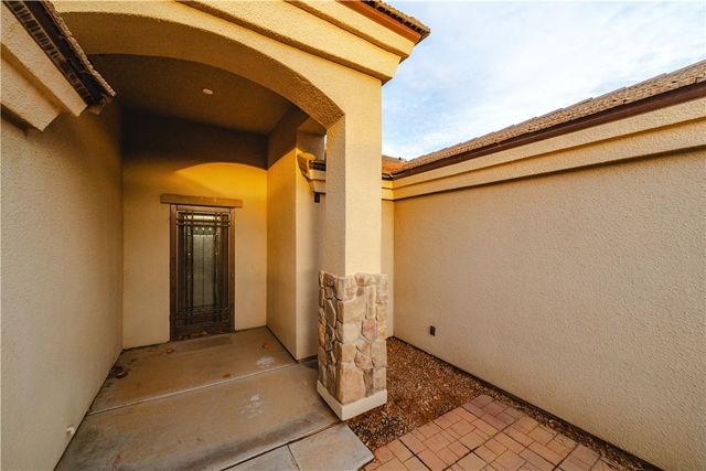 3374 Roma Road, Kingman, AZ 86401