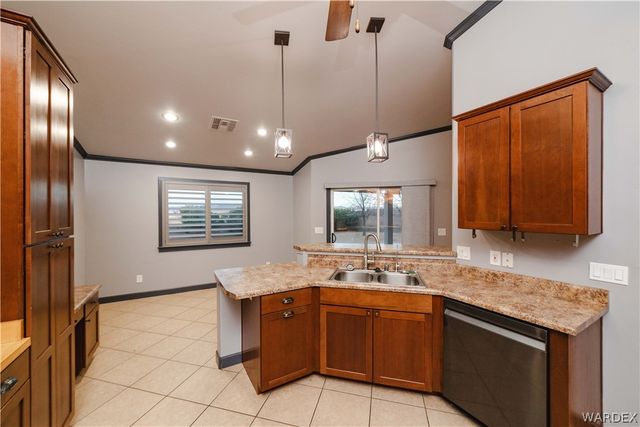 3374 Roma Road, Kingman, AZ 86401