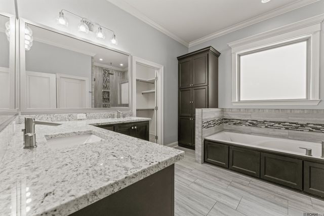 37384 Cypress Hollow Ave, Prairieville, LA 70769