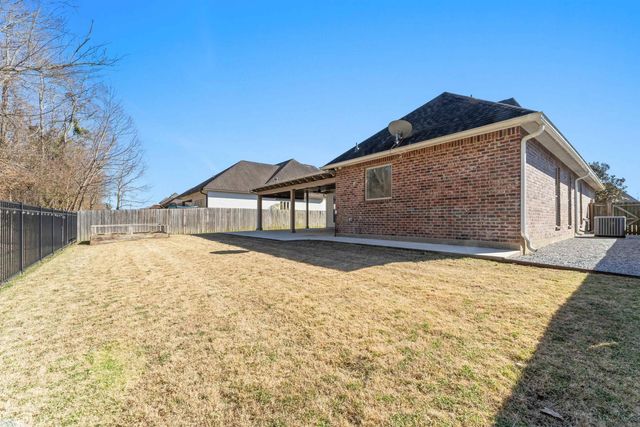 37384 Cypress Hollow Ave, Prairieville, LA 70769