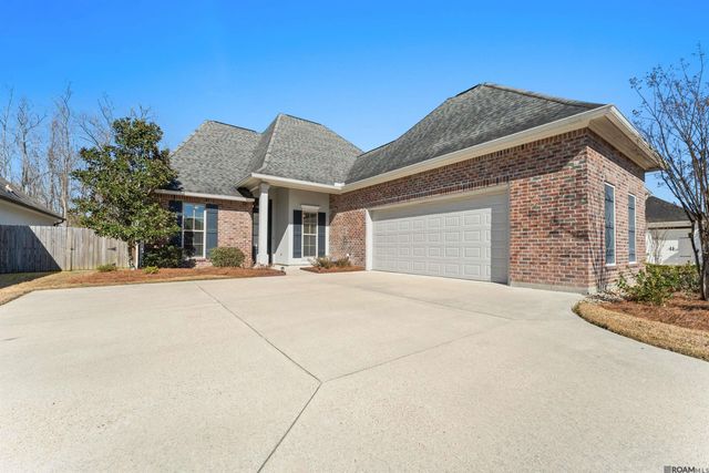 37384 Cypress Hollow Ave, Prairieville, LA 70769