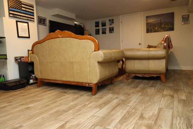 937 E 84th Place, Chicago, IL 60619