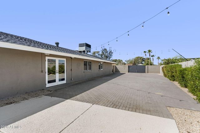 5231 N 42ND Place, Phoenix, AZ 85018