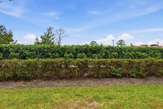 7142 Golf Colony Court 102, Lake Worth, FL 33467