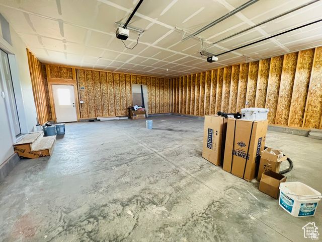 295 E 2ND, Paris, ID 83261