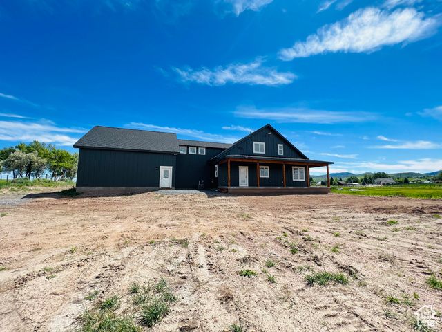 295 E 2ND, Paris, ID 83261