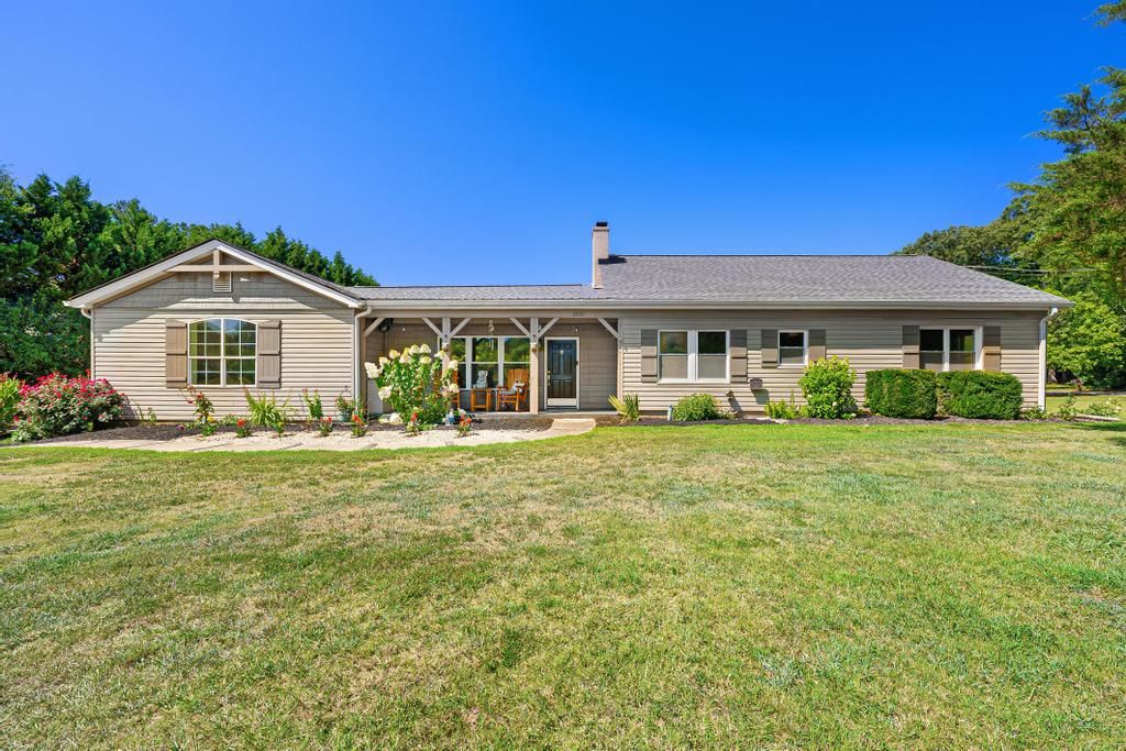 3100 Powdersville Road, Easley, SC 29642