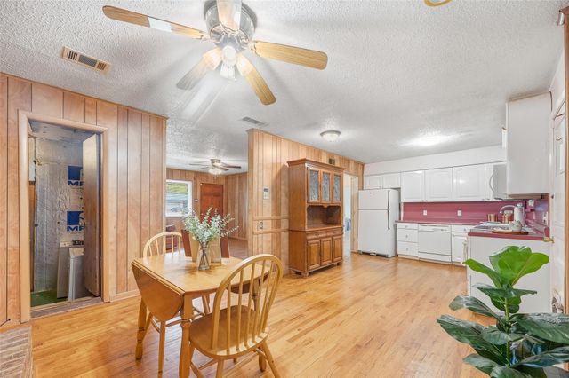 3130 Healey Drive, Dallas, TX 75228