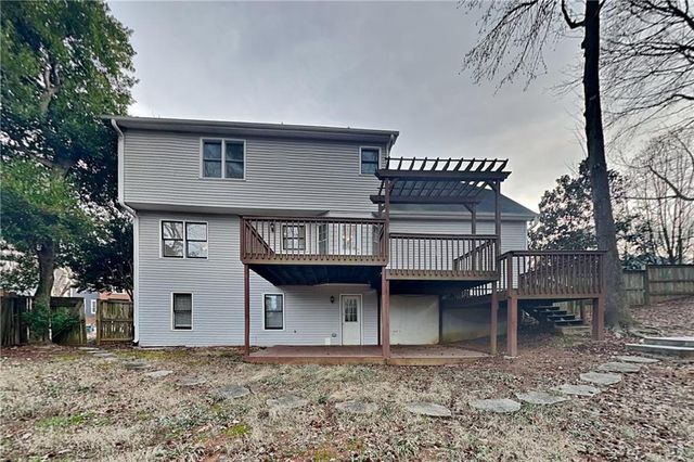 795 Whitehall Way, Roswell, GA 30076