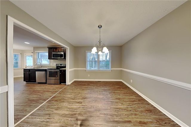 795 Whitehall Way, Roswell, GA 30076