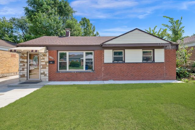 8053 S Kenton Avenue, Chicago, IL 60652