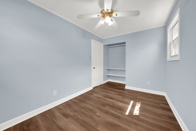 8053 S Kenton Avenue, Chicago, IL 60652