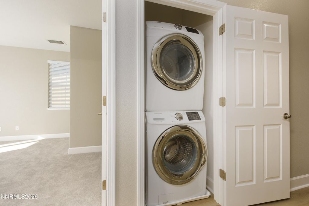 Image 14 of property listing at 1221 Fonterra Way, Carson City, NV 89701