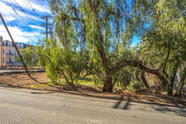 724 W Sunset, Redlands, CA 92373