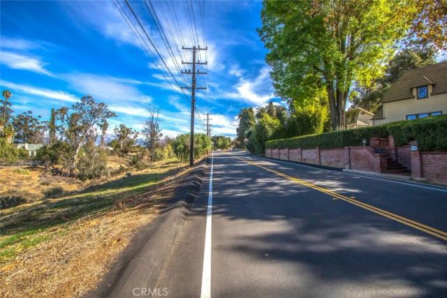 724 W Sunset, Redlands, CA 92373