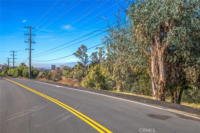 724 W Sunset, Redlands, CA 92373