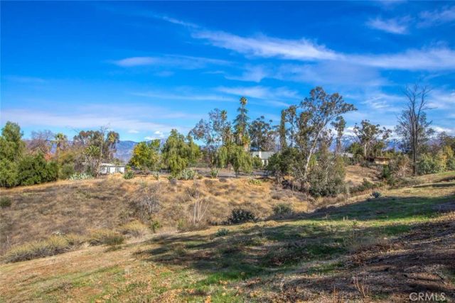 724 W Sunset, Redlands, CA 92373