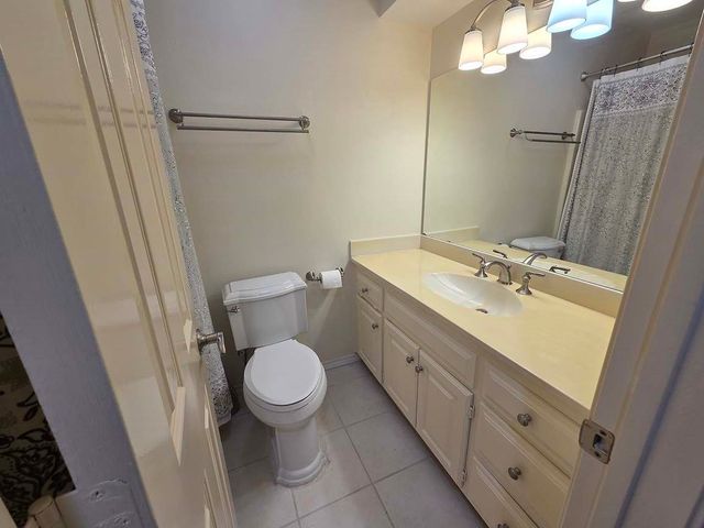 5839 Lake Point Drive, Arlington, TX 76016