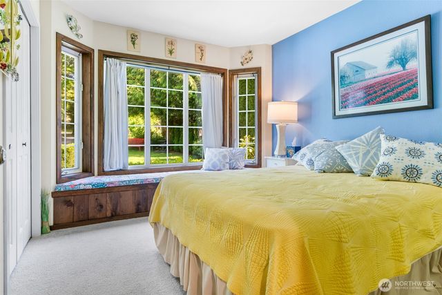 8613 Semiahmoo Drive, Blaine, WA 98230