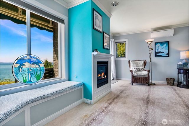 8613 Semiahmoo Drive, Blaine, WA 98230