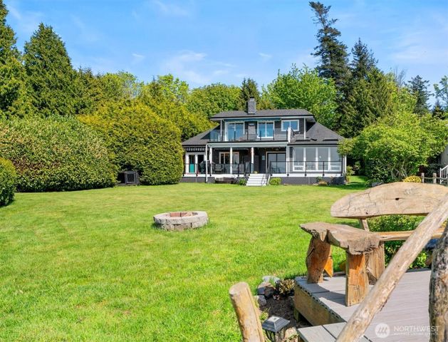 8613 Semiahmoo Drive, Blaine, WA 98230