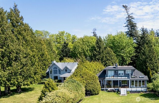 8613 Semiahmoo Drive, Blaine, WA 98230