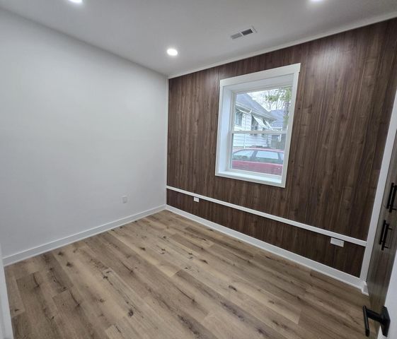 5766 N 42nd STREET, Milwaukee, WI 53209