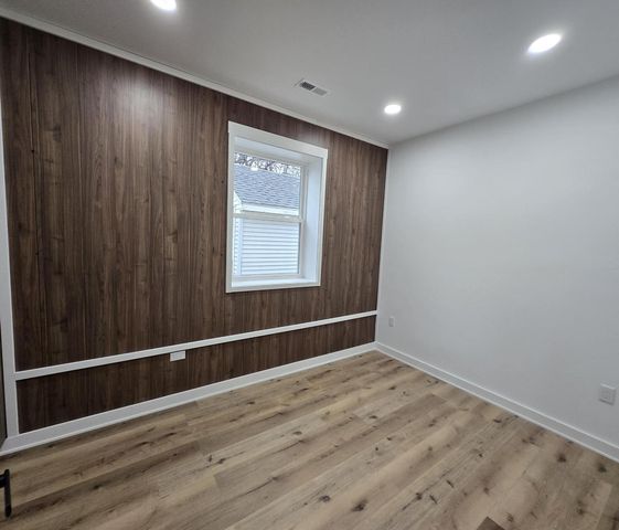 5766 N 42nd STREET, Milwaukee, WI 53209