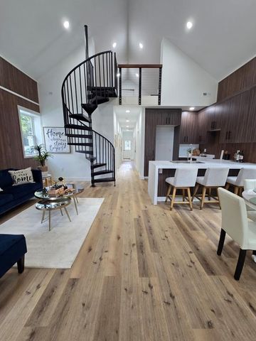 5766 N 42nd STREET, Milwaukee, WI 53209