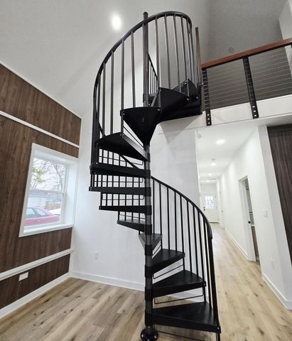 5766 N 42nd STREET, Milwaukee, WI 53209