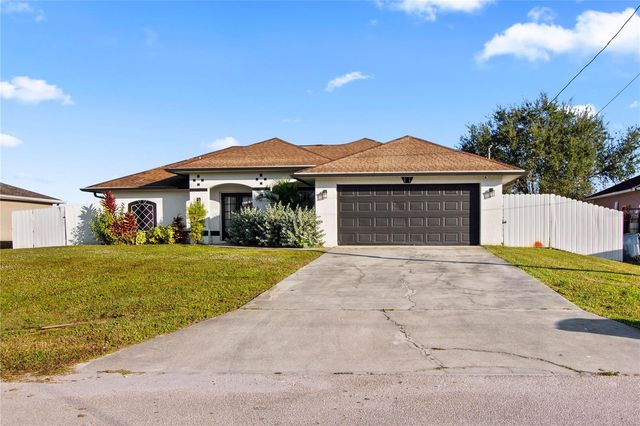 2710 25TH STREET SW, Lehigh Acres, FL 33976