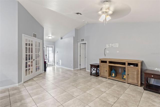 2710 25TH STREET SW, Lehigh Acres, FL 33976