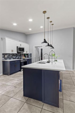 2710 25TH STREET SW, Lehigh Acres, FL 33976