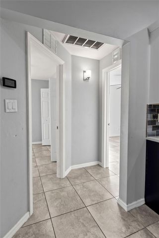 2710 25TH STREET SW, Lehigh Acres, FL 33976