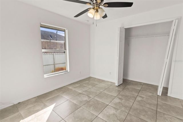 2710 25TH STREET SW, Lehigh Acres, FL 33976