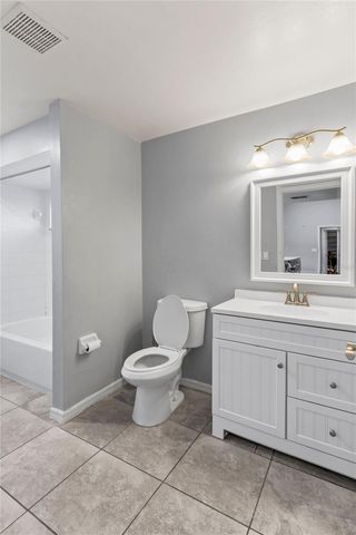 2710 25TH STREET SW, Lehigh Acres, FL 33976