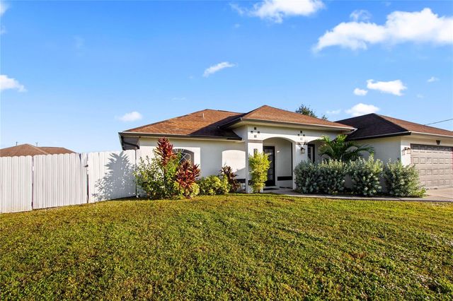 2710 25TH STREET SW, Lehigh Acres, FL 33976