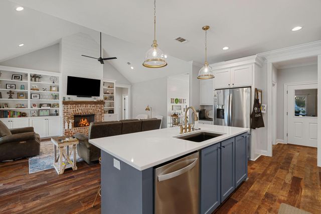 40 Sapphire, Purvis, MS 39475