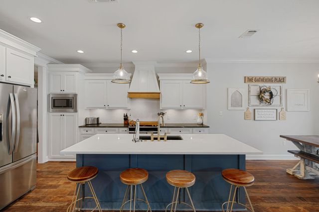 40 Sapphire, Purvis, MS 39475