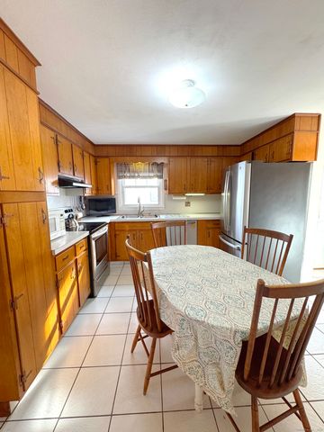 80 Washington Avenue, Torrington, CT 06790