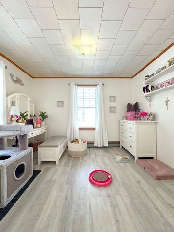 80 Washington Avenue, Torrington, CT 06790