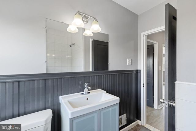 2754 MOORGATE RD, Dundalk, MD 21222