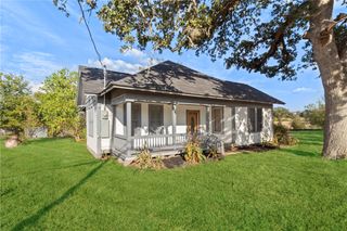 7964 FM 141, Dime Box, TX 77853